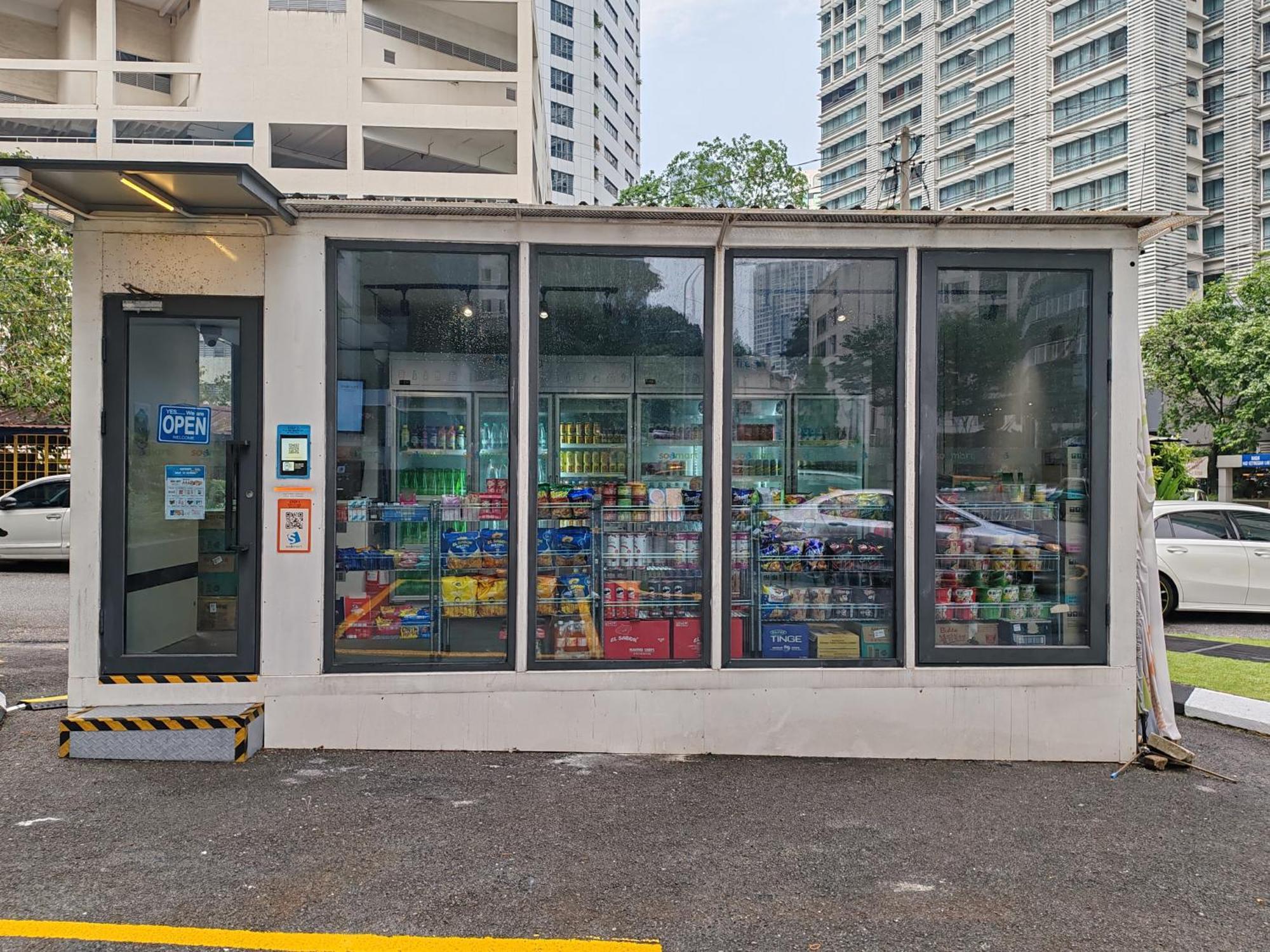 Pangsapuri 10 Seri Bukit Ceylon 5 Minutes To Alor Street Bukit Bintang Klcc Pavilion 2r2b 8 Pax