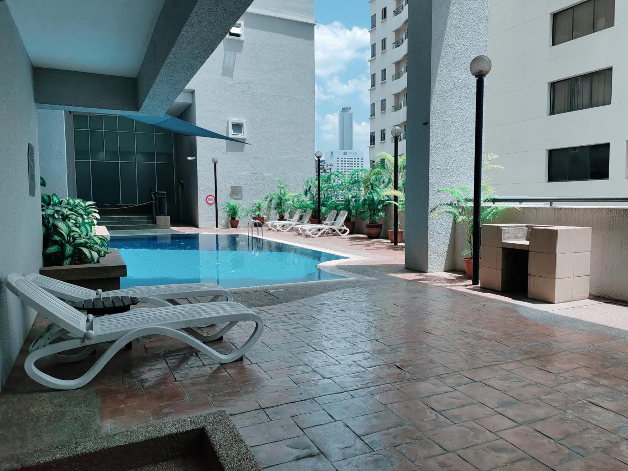 10 Seri Bukit Ceylon 5 Minutes To Alor Street Bukit Bintang Klcc Pavilion 2r2b 8 Pax *